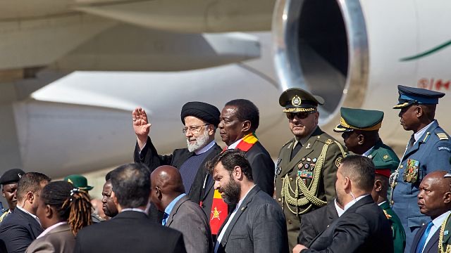 Zimbabwe President Urges Unity Against Sanctions During Iranian Visit