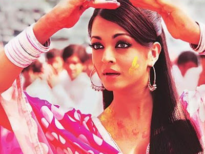 Bollywood Actress Aishwaria rai Holi Photos