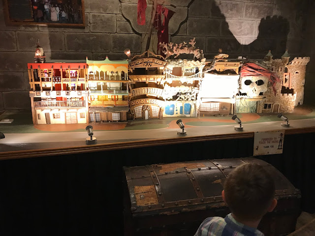 model of pirates village hotel