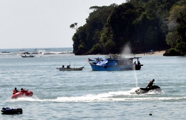  Pantai Jawa Barat bernama Pantai Pangandaran ini sudah tak perlu diragukan lagi keindahan Tempat Wisata Pantai Pangandaran Ciamis Jawa Barat