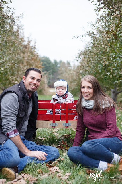 MJD Photography, Martha Duffy, Davidson Family, Lifestyle Family Session, Mack's Apple Orchard, Londonderry, NH, New Hampshire, New Hampshire Family Photographer