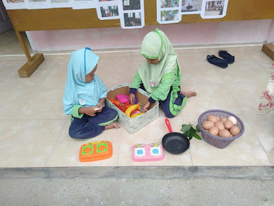 Anak Didik Bermain Peran 