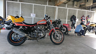 スポーツスター,サーキット,がるーだ,ターコイズ,ダートラ,883R