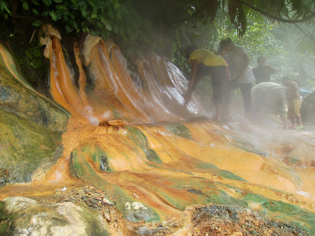 Tempat wisata hits Pancuran pitu Baturaden