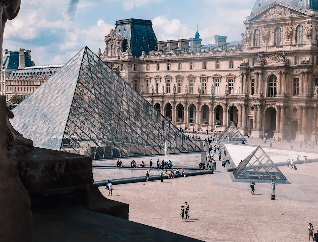 paris france lourve museum