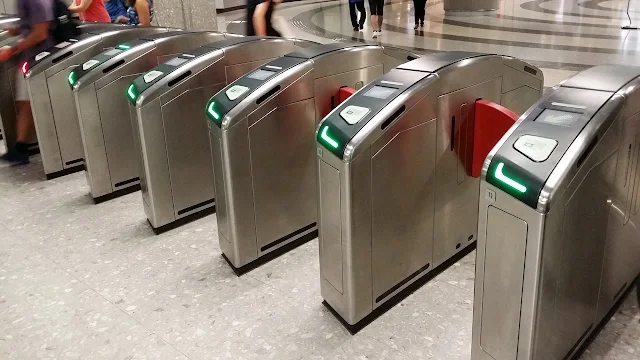 Singapore MRT gates