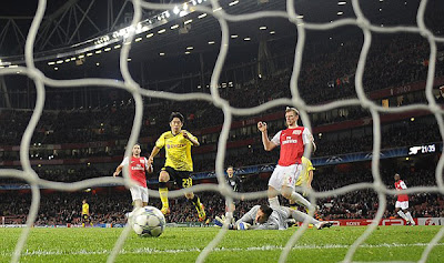 Arsenal 2 - 1 Borussia Dortmund (3)