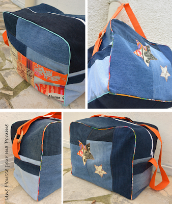 Grosse capacité, 45 x 35 x 25 cm. Fait de pans de jeans recyclés montés façon patchwork, passe poil tout au tour du sac turquoise et en rappel du tissu vintage, 2 poches extérieures en coton imprimé vintage et vieux papiers, fermeture éclair blanche extérieure, les deux cotés du sac sont différents, l'un monté horizontalement alors que l'autre est cousu verticalement, anse orange en nylon maintenue par un anneau en bois. Intérieur en coton violet avec 3 poches dont une à zip bleu marine.