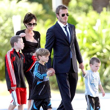 victoria beckham and david beckham kids. David Beckham And Kids