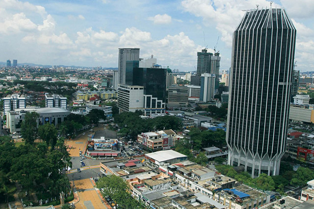 lokasi strategik Saito University College