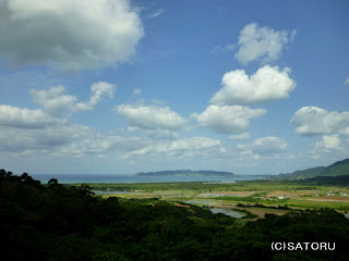 石垣島のバンナ公園から名蔵湾方面 風景写真
