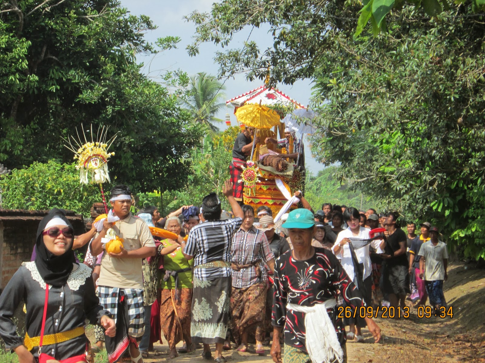 Badar 99 Expedition Upacara Ngaben Bali  