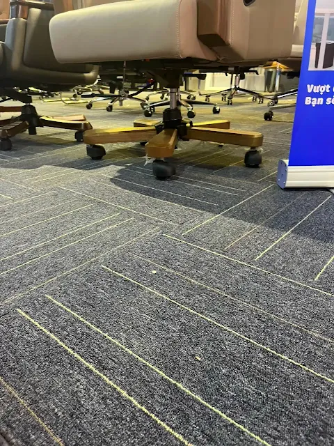 Thảm trải sàn văn phòng sử dụng thảm tấm 50x50cm mã S10