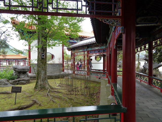 中国庭園の燕趙園の三景軒