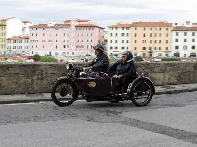 La Toscana e le su' genti, Tuscany and its People, vintage cars rally, Livorno