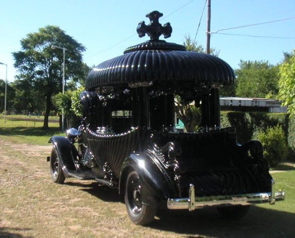 1929 Cadillac hearse complete with the original engine in good condition