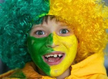 Face Painting Brazil Football Fan in Word Cup 2010