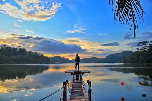 Bukit Pethu Sermo Kulon Progo