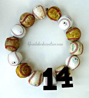 baseball wreath, baseball wreath tutorial, how to make a baseball wreath