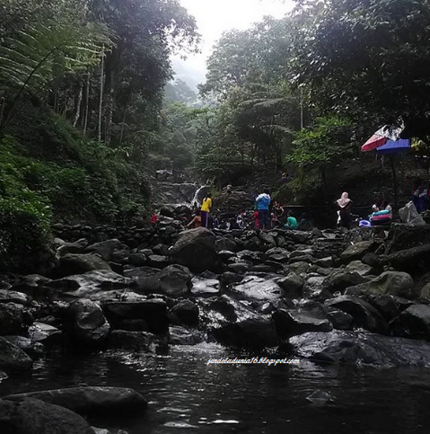 [http://FindWisata.blogspot.com] Air Terjun Curug Nangka, Air Terjun Tersembunyi Yang Memiliki Potensi Alam Yang Sangat Indah