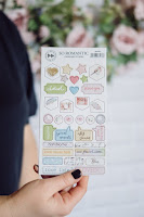 https://www.shop.studioforty.pl/pl/p/So-Romantic-chipboard-stickers-set/1029