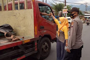   Ramadhan Berkah, Komunitas Sadar Kamtibmas Soedirman Berbagi Takjil di Rembang Purbalingga