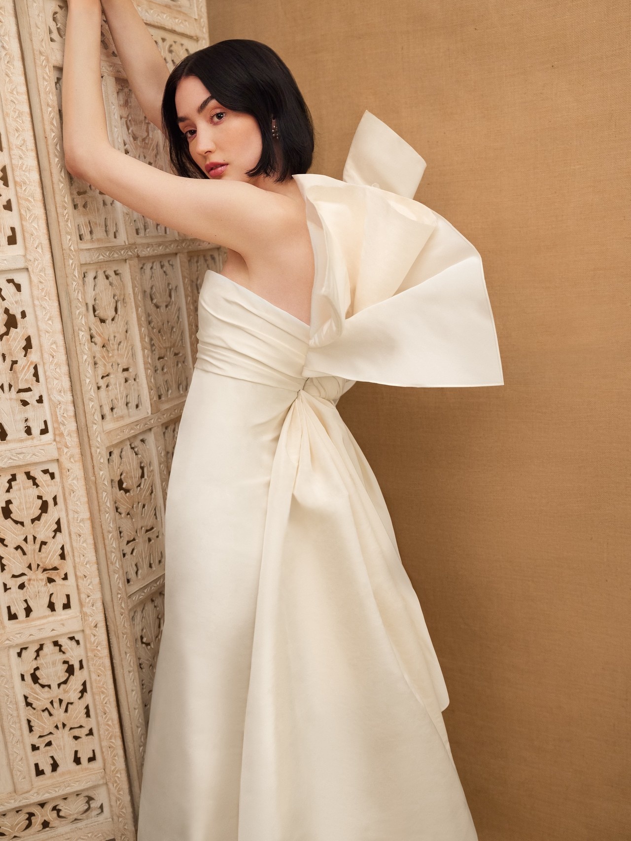Oscar De La Renta Bridal Fall 2024 collection lookbook.
