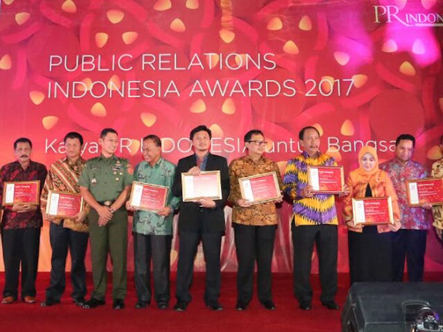 Humas Pemkot Bandung Pemenang Utama PR Indonesia Awards 2017