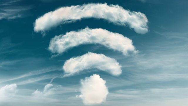 Jovens desenvolvedores  uma rede Wi-Fi especial para ajudar em desastres naturais