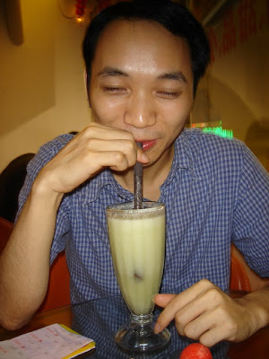 Hmm... why was Zhi Peng sleeping while he was sipping his juice? :P