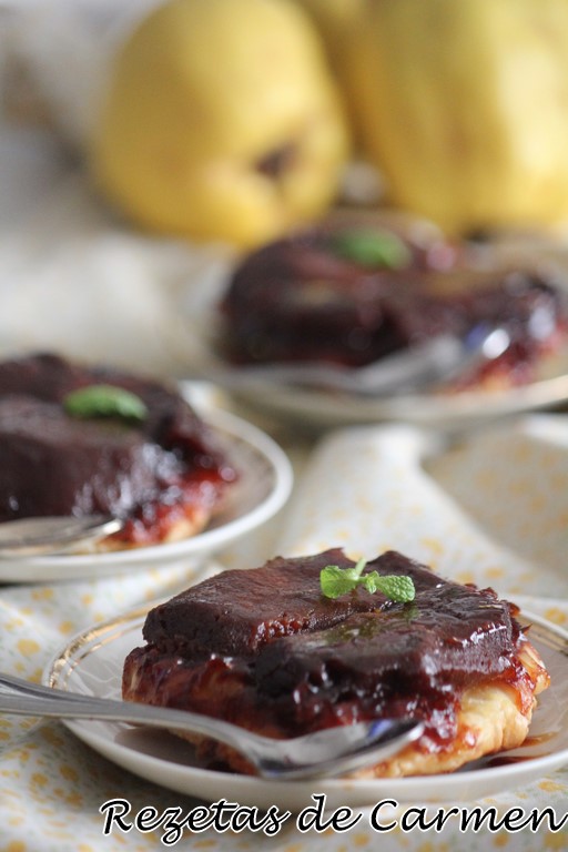 Tarta Tatin de membrillos