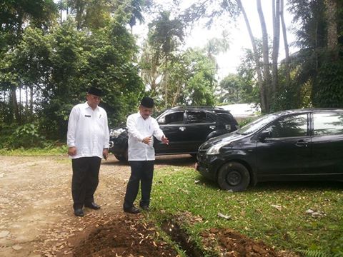 Bupati Ali Mukhni Respon Permintaan Warga Lareh Nan Panjang, Pasang Pipa PDAM dan Pembukaan Jalan Lingkar SMA 2 VII Koto