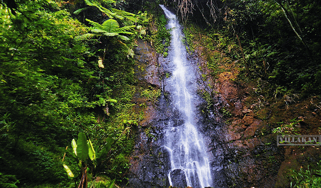 Air-Terjun-Kembar-Baladewa