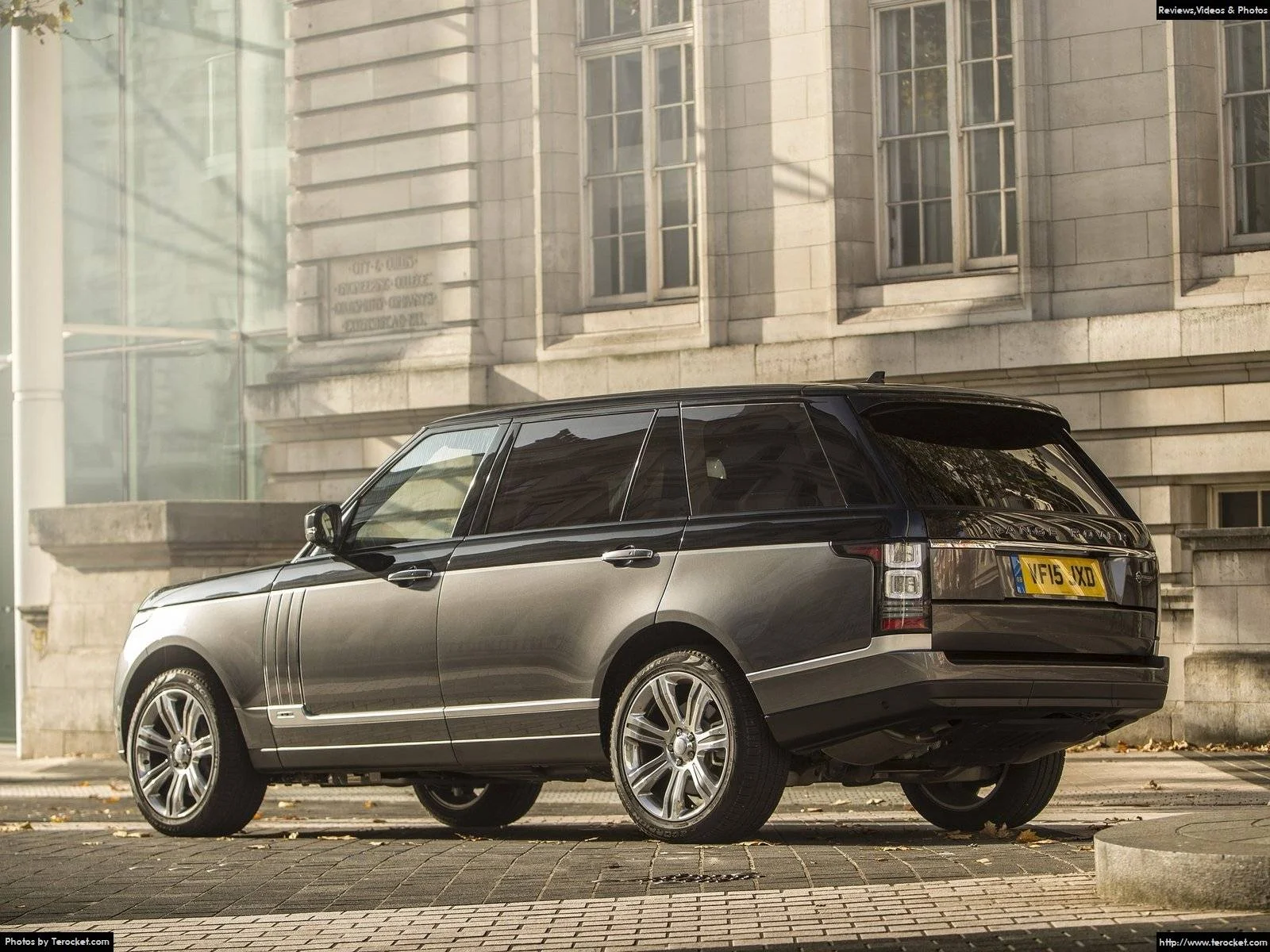 Đánh giá xe Range Rover SV Autobiography 2016