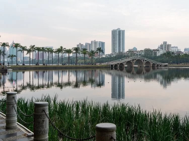 ทะเลสาบหนานหู (Nanhu Lake)