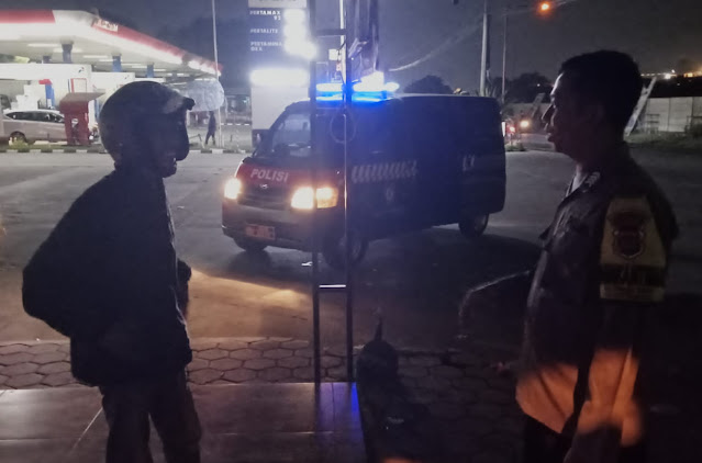 Tekan Gangguan Kamtibmas, Personil Polsek Ciwandan Polres Cilegon Polda Banten Laksanakan Patroli Malam