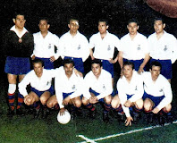 BARCELONA - Barcelona, España - Temporada 1955-56 - Ramallets, Seguer, Biosca, Gracia, Bosch, Segarra; Basora, Villaverde, Areta II, Gonalvo III y Manchón - COPENHAGUE 1, BARCELONA 1 (Villaverde) - 26/04/1956 - 1ª Copa de Ferias, fase de grupos - El F. C. BARCELONA se proclamó Campeón de la 1ª Copa de Ferias, representando a la ciudad de Barcelona