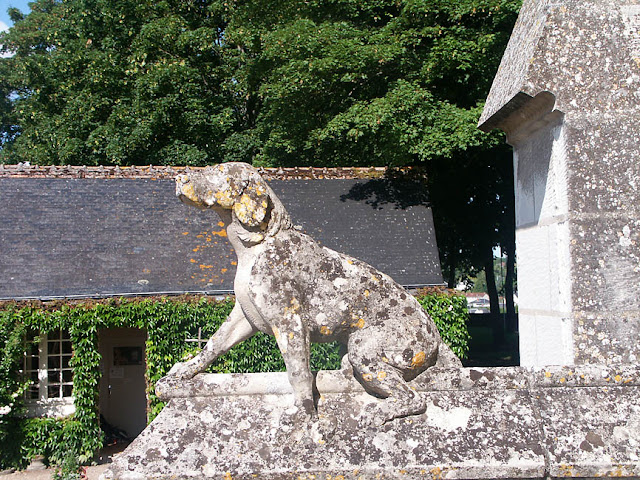 Carved stone dog, Logis Royal de Loches, Indre et Loire, France. Photo by Loire Valley Time Travel.
