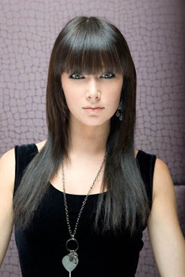 Black Color Straight Sedu Hairstyle