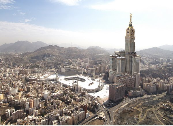 Jam Mekkah – Jam Terbesar di Dunia