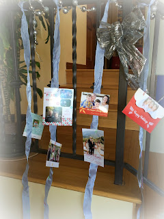 Holiday card display with ribbons