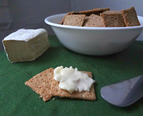 Homemade Wheat Thin Crackers