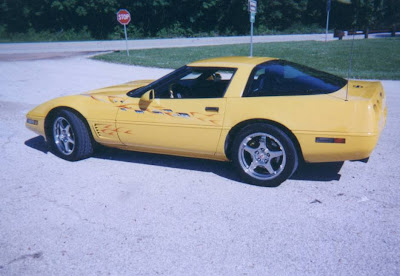 1995 Chevrolet Corvette Yellow