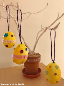 Hanging Easter Eggs decoration craft