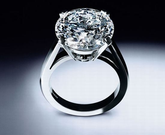 Worldâ€™s most expensive engagement ring - Price:$ 1.83 million