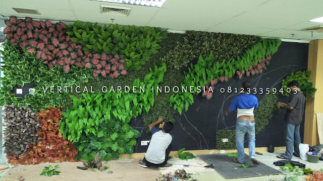 VERTICAL GARDEN INDONESIA SPESIALIS JASA PEMBUATAN VERTICAL GARDEN DI BLORA JAWA TENGAH DAN DI SELURUH WILAYAH JAWA TENGAH DENGAN TENAGA YANG PROFESIONAL DAN DAPAT DI PERCAYA YANG SELALU MENGUTAMAKAN SEBUAH MUTU DAN KUALITAS PEMASANGAN VERTICAL GARDEN/TAMAN DINDING, JASA TUKANG TAMAN VERTICAL BLORA JAWA TENGAH, JASA VERTICAL GARDEN BLORA JAWA TENGAH