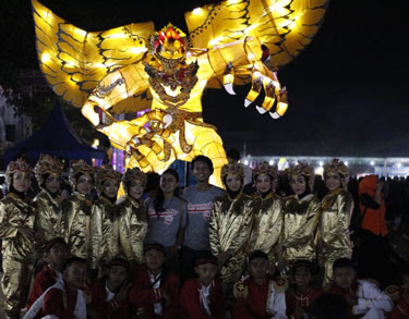 singosari lampion festival; singosari lampion festival 2018; singosari lampion festival 2019; singosari lampung; lambang singosari; singosari malang jawa timur indonesia; ayodolenrek; festival lampion singosari; festival lampion; festival singosari; ayo dolen rek; wisata singosari; wisata malang; wisata jawa timur