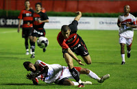 Foto: Vitória 3 x 1 Atlético-BA - 23/04/09