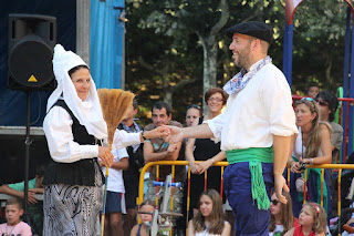 Grupo de danzas Erreka Ortu