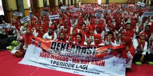 Emak-emak Rampak Sarinah Tulungagung Deklarasi Dukung Jokowi-Ma'ruf